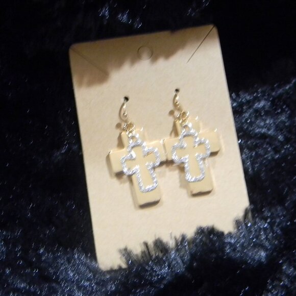 Gold tone Rhinestone Cross Earrings Fishhook NWOT - Picture 1 of 3